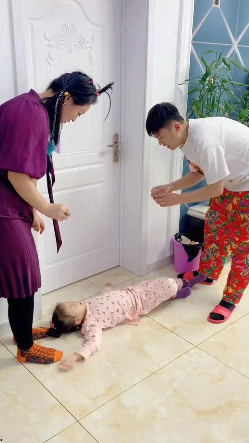 宝宝变成人的瞬间视频,宝宝诞生的瞬间,生命跃然画面