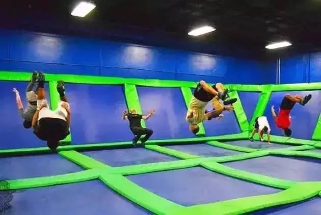 成人家庭蹦床测评视频,体验与性能全面解析