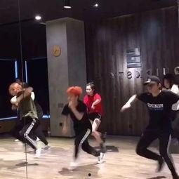 如何做成人舞蹈视频,轻松掌握成人舞蹈视频制作全攻略