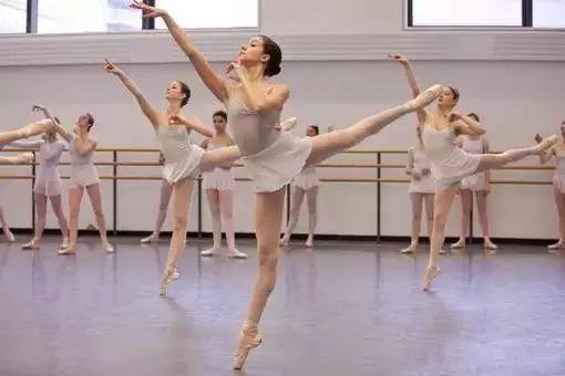 歆雅成人舞蹈视频大全