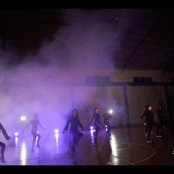 欢快舞蹈成人街舞视频,欢快舞蹈成人街舞视频赏析